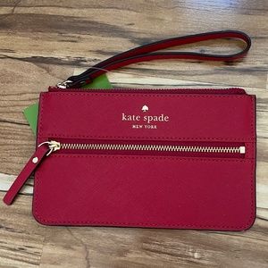 NWT Kate Spade New York Mikas Pond Bee Wristlet in Pillbox Red